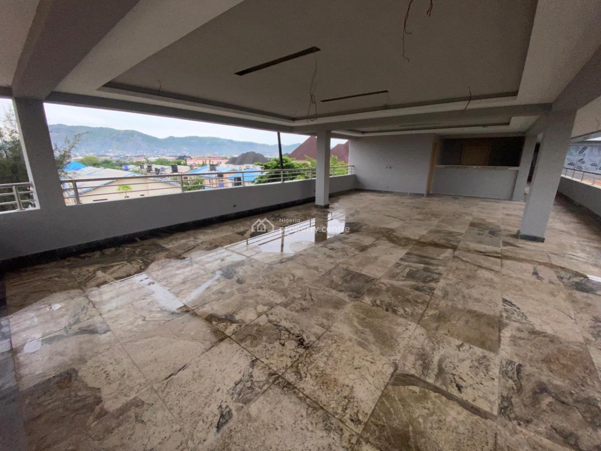 Rooftop Lounge/restaurant Space, Gwarinpa, Abuja, Restaurant / Bar for Sale