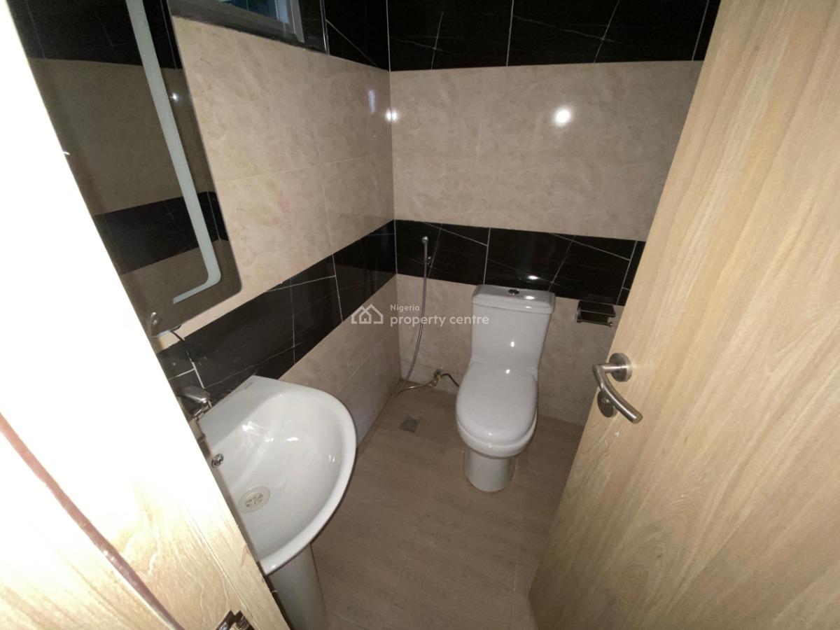 Rooftop Lounge/restaurant Space, Gwarinpa, Abuja, Restaurant / Bar for Sale