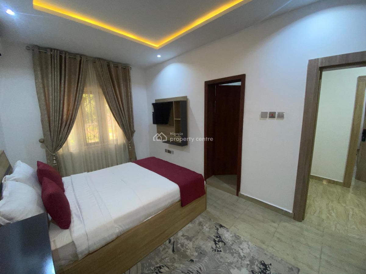 Fully Furnished, Serviced 5 Bedroom Terrace Duplex with Bq, Guzape District, Abuja, Terraced Duplex for Rent