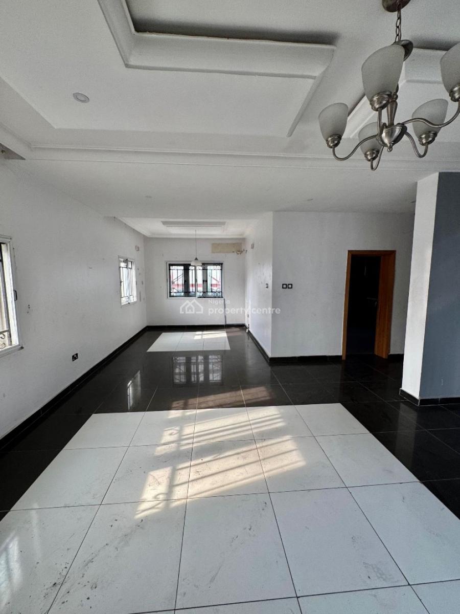 Good Deal! Exquisite 3 Bedroom Terrace Duplex, Lekki Phase 1, Lekki, Lagos, Terraced Duplex for Sale