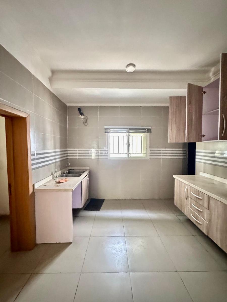 Good Deal! Exquisite 3 Bedroom Terrace Duplex, Lekki Phase 1, Lekki, Lagos, Terraced Duplex for Sale