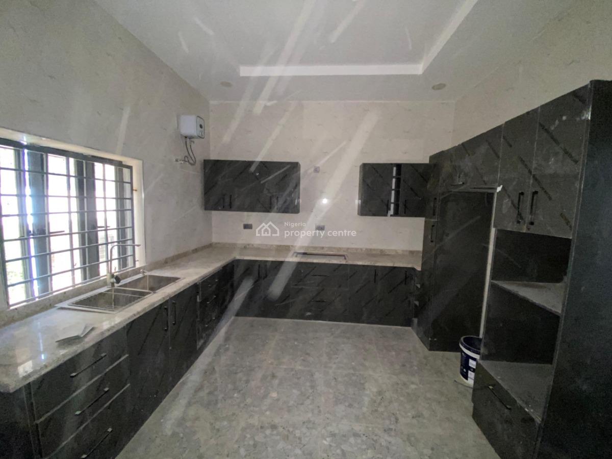 Newly-built 4 Bedroom Terrace Duplex with Bq, Guzape District, Abuja, Terraced Duplex for Rent