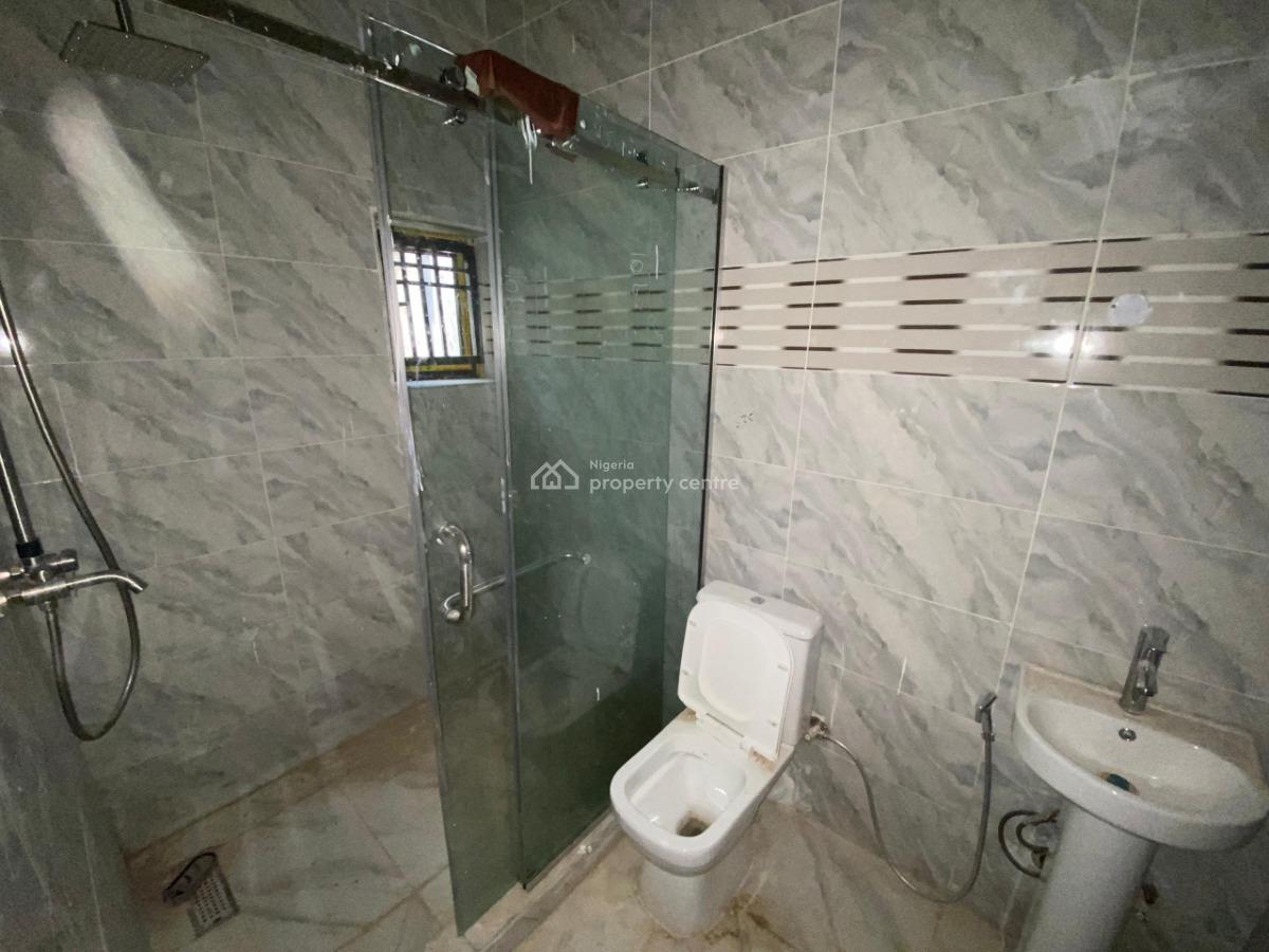 Newly-built 4 Bedroom Terrace Duplex with Bq, Guzape District, Abuja, Terraced Duplex for Rent