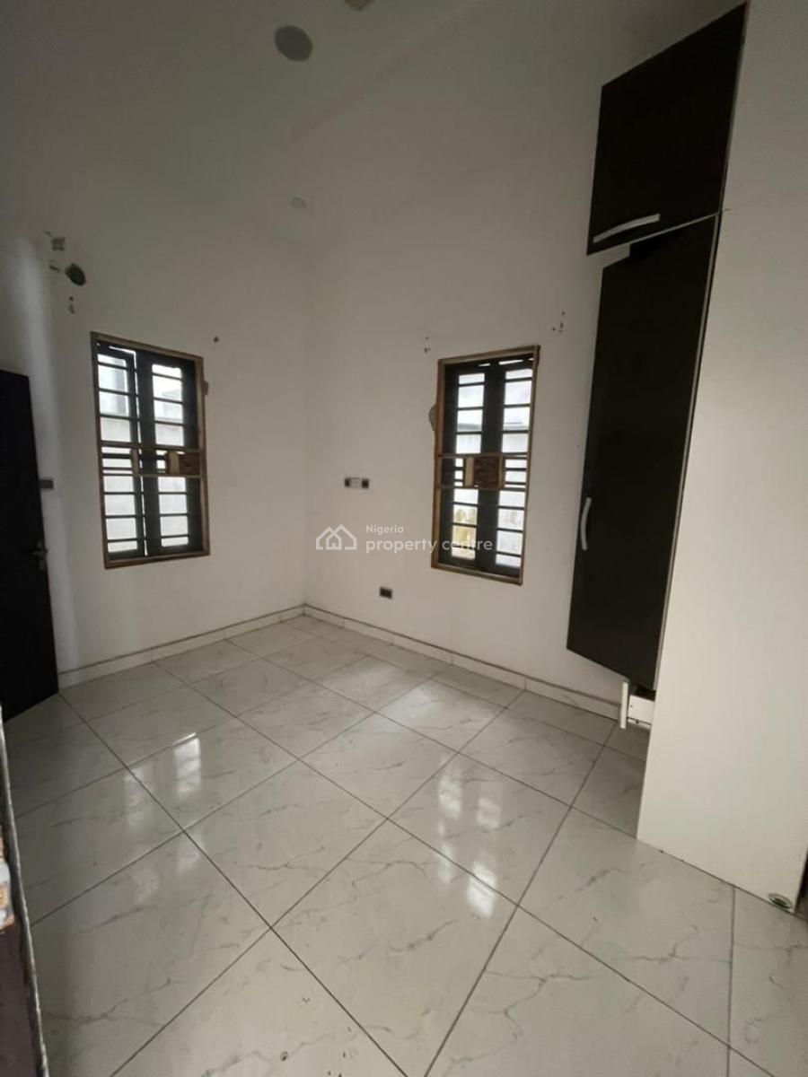 Luxury 4bedroom, Chevron, Lekki, Lagos, Semi-detached Duplex for Rent