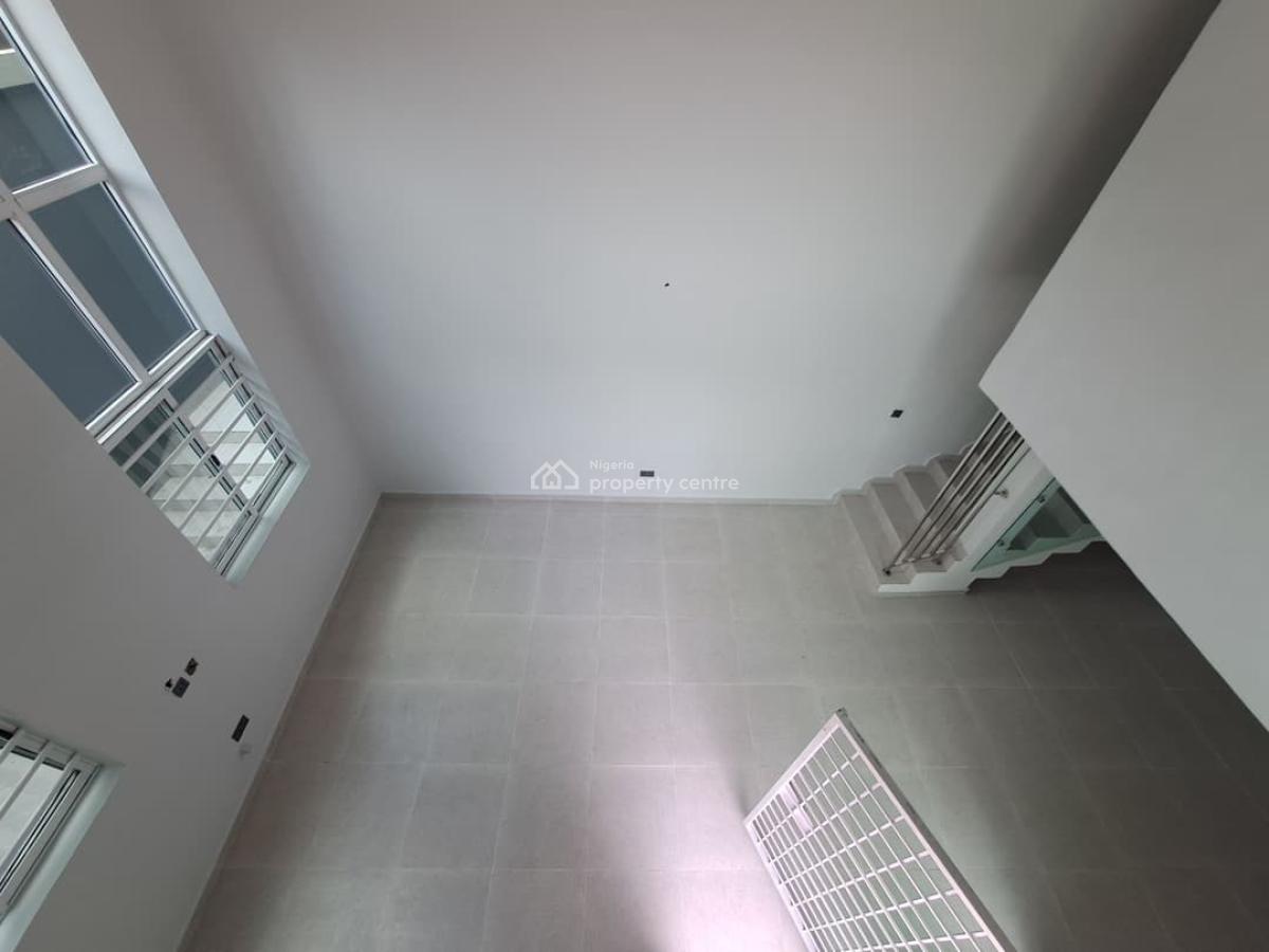Spacious 3 Bedroom Apartment with Bq, Mende, Maryland, Lagos, Flat / Apartment for Rent