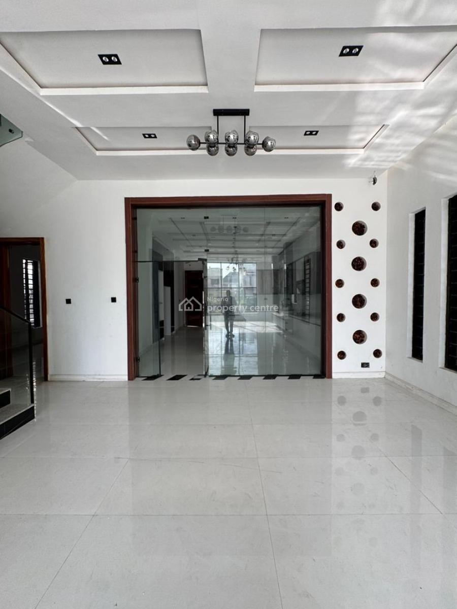 Contemporary 5 Bedroom Detached Duplex with a Pool & Bq, Lekki County, Lekki, Lagos, Detached Duplex for Sale