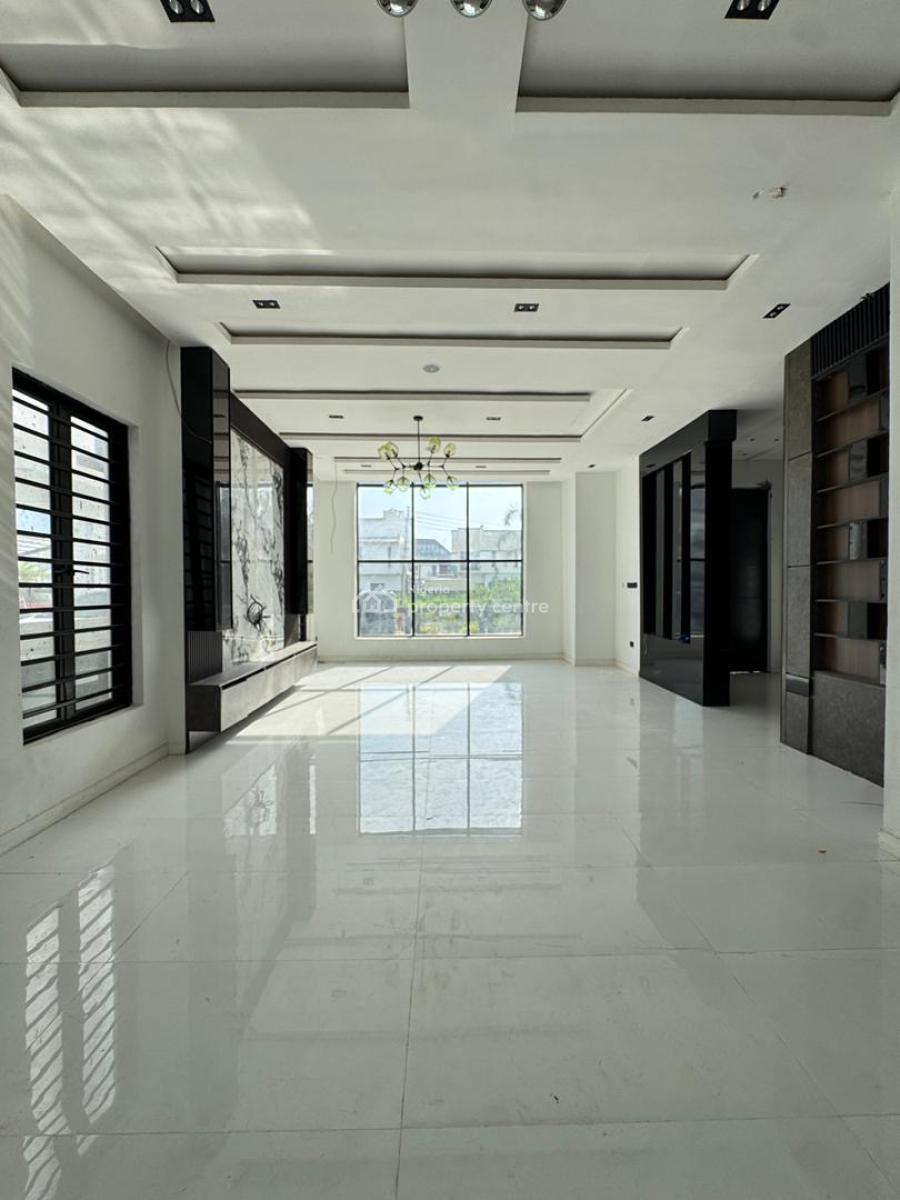 Contemporary 5 Bedroom Detached Duplex with a Pool & Bq, Lekki County, Lekki, Lagos, Detached Duplex for Sale