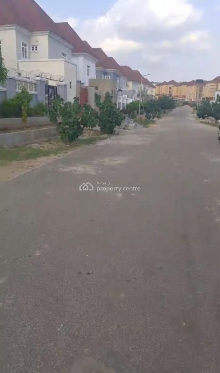 2000sqm in Fha Guzape in a Buildable and Liveable Area, Fha Guzape, Guzape District, Abuja, Residential Land for Sale