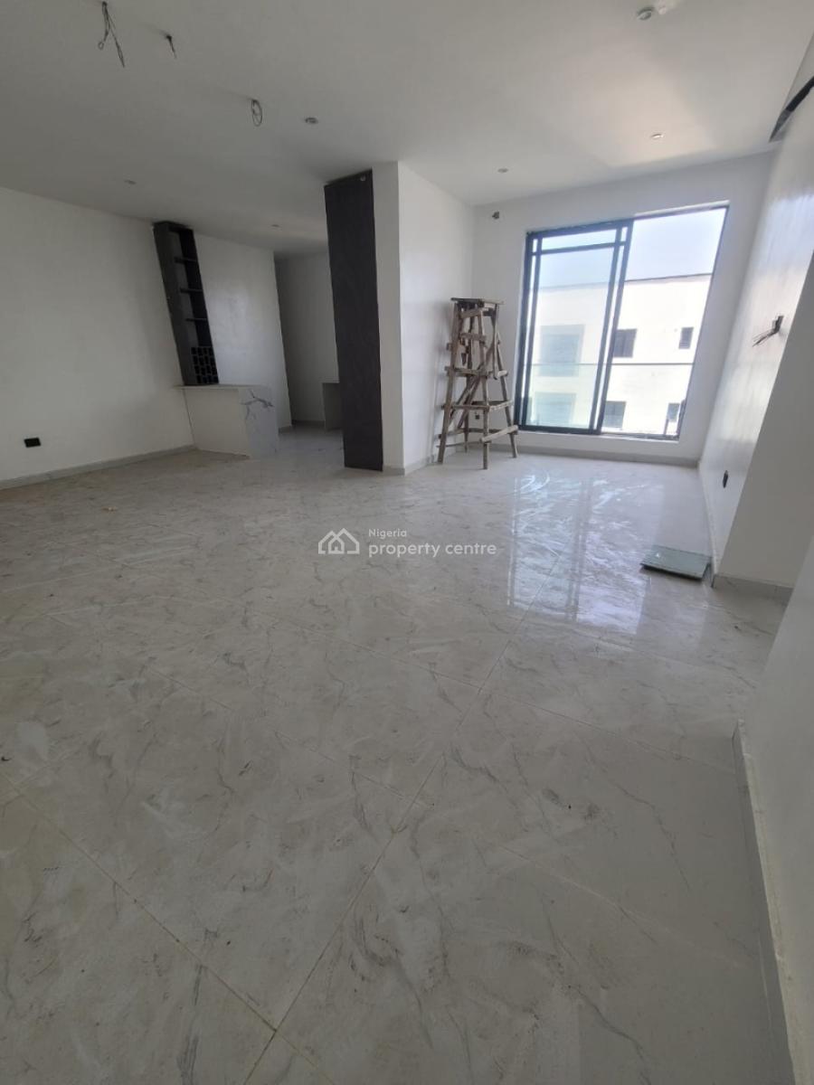 Newly Built 2 & 3bedroom Apartment with Bq with Pool & Gym. 24hr Light, Off Freedom Way, Lekki Phase 1, Lekki, Lagos, Flat / Apartment for Rent