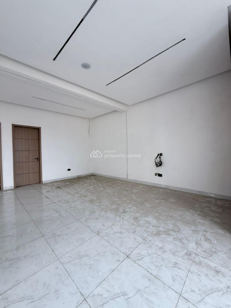 Newly 2bedroom Apartment with Pool & Gym Available, Lekki Phase 1, Lekki, Lagos, Flat / Apartment for Rent