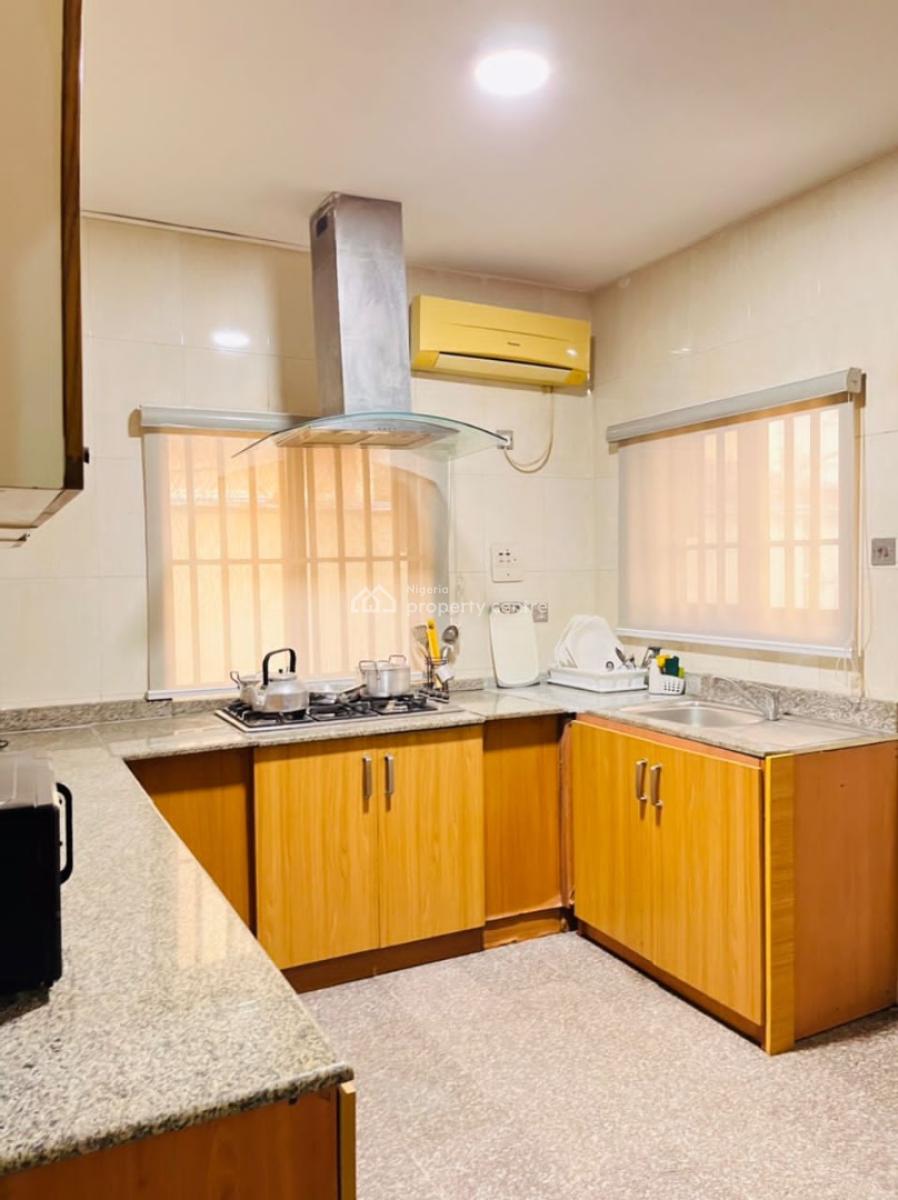 Block of 3 and 2 Bedroom Flats Suitable for School, Hotel and Church, Lekki Phase 1, Lekki, Lagos, Flat / Apartment for Rent