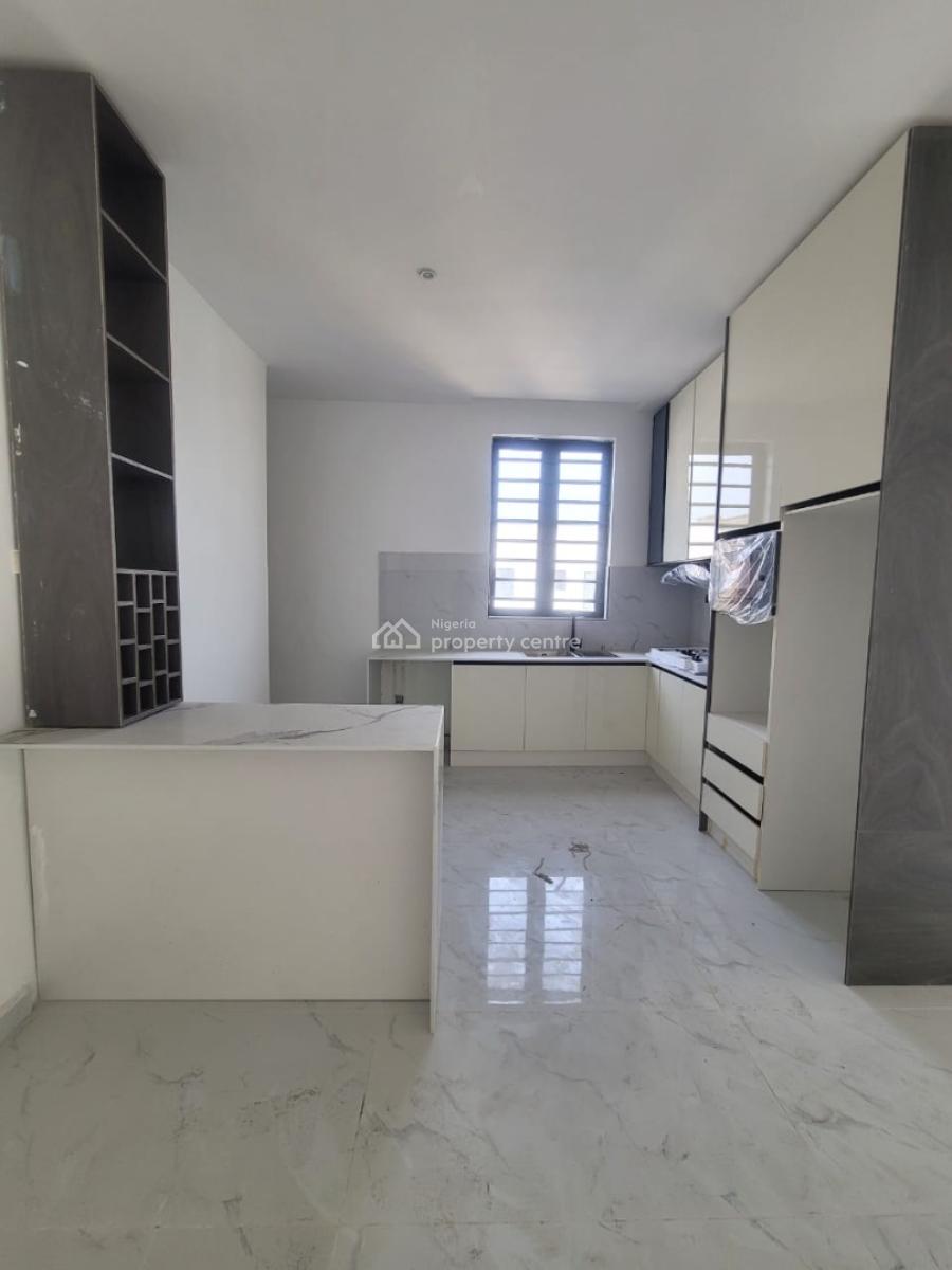 Newly Built 2 & 3bedroom Apartment with Bq, Lekki Phase 1, Lekki, Lagos, Flat / Apartment for Rent