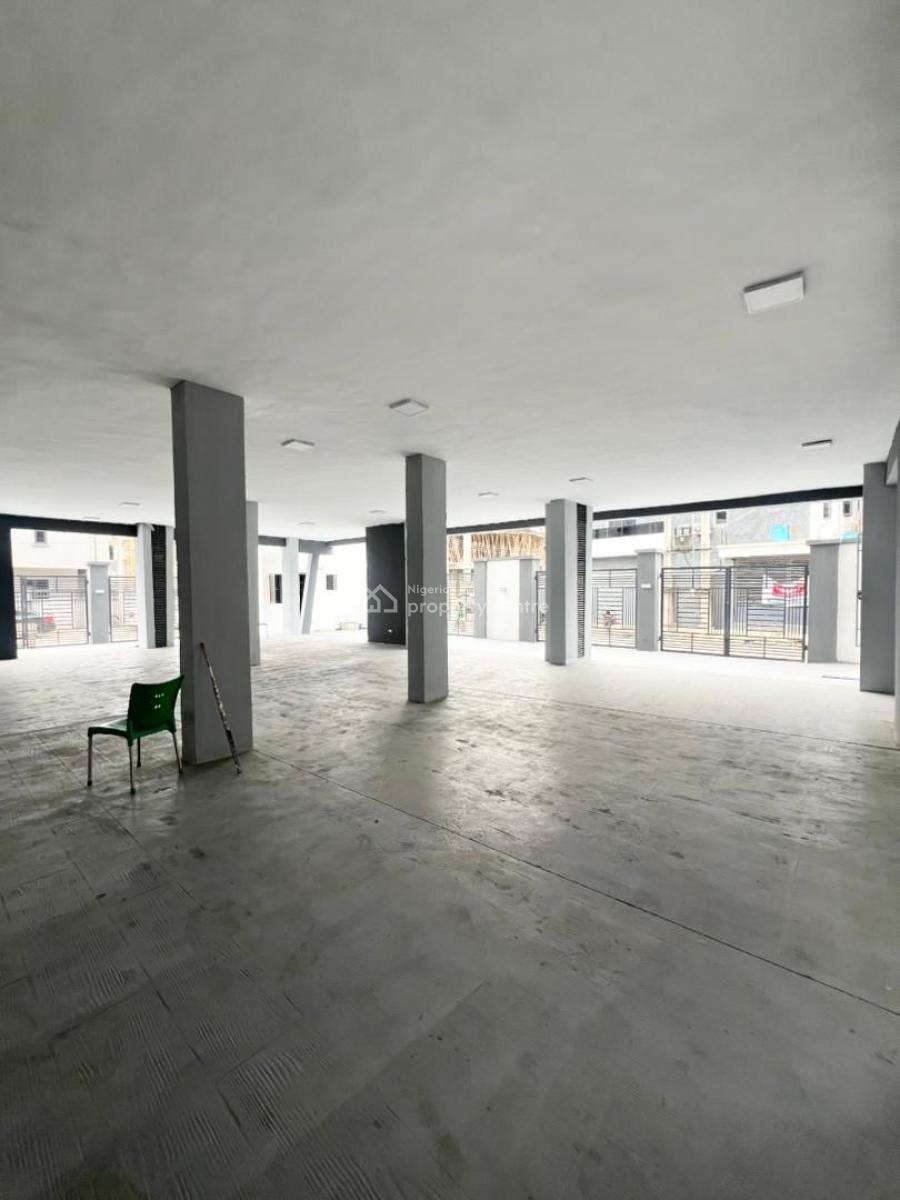 Family Friendly 4 Bedroom Apartment Bedroom with Private Cinema and Bq, Lekki Phase 1, Lekki, Lagos, Flat / Apartment for Sale