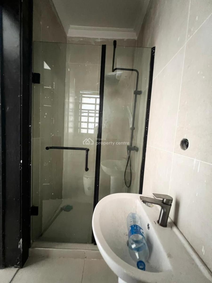 Family Friendly 4 Bedroom Apartment Bedroom with Private Cinema and Bq, Lekki Phase 1, Lekki, Lagos, Flat / Apartment for Sale