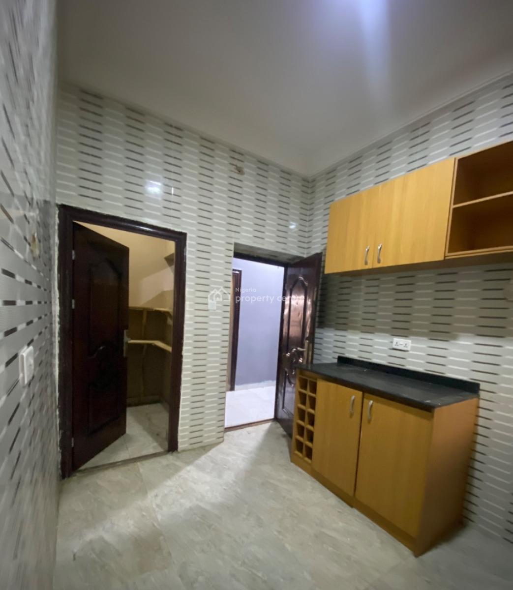 Spacious 3bedroom Flat, Sangotedo, Sangotedo, Ajah, Lagos, Flat / Apartment for Rent