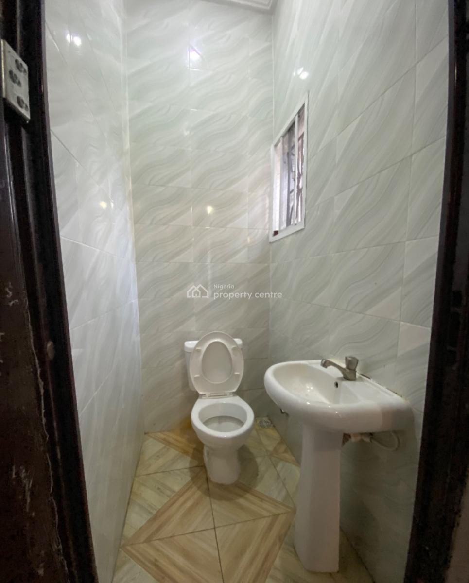 Spacious 3bedroom Flat, Sangotedo, Sangotedo, Ajah, Lagos, Flat / Apartment for Rent