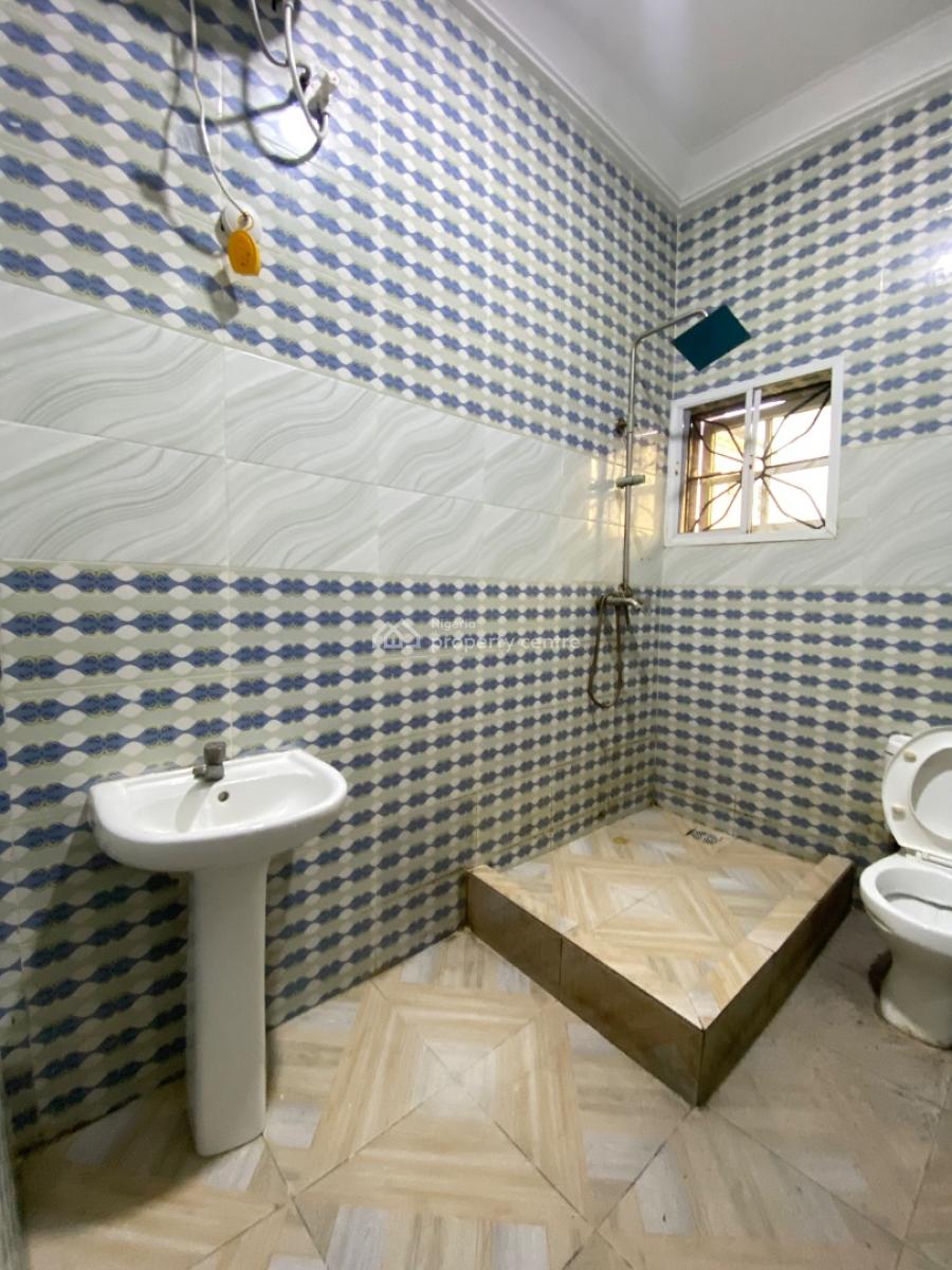Spacious 3bedroom Flat, Sangotedo, Sangotedo, Ajah, Lagos, Flat / Apartment for Rent