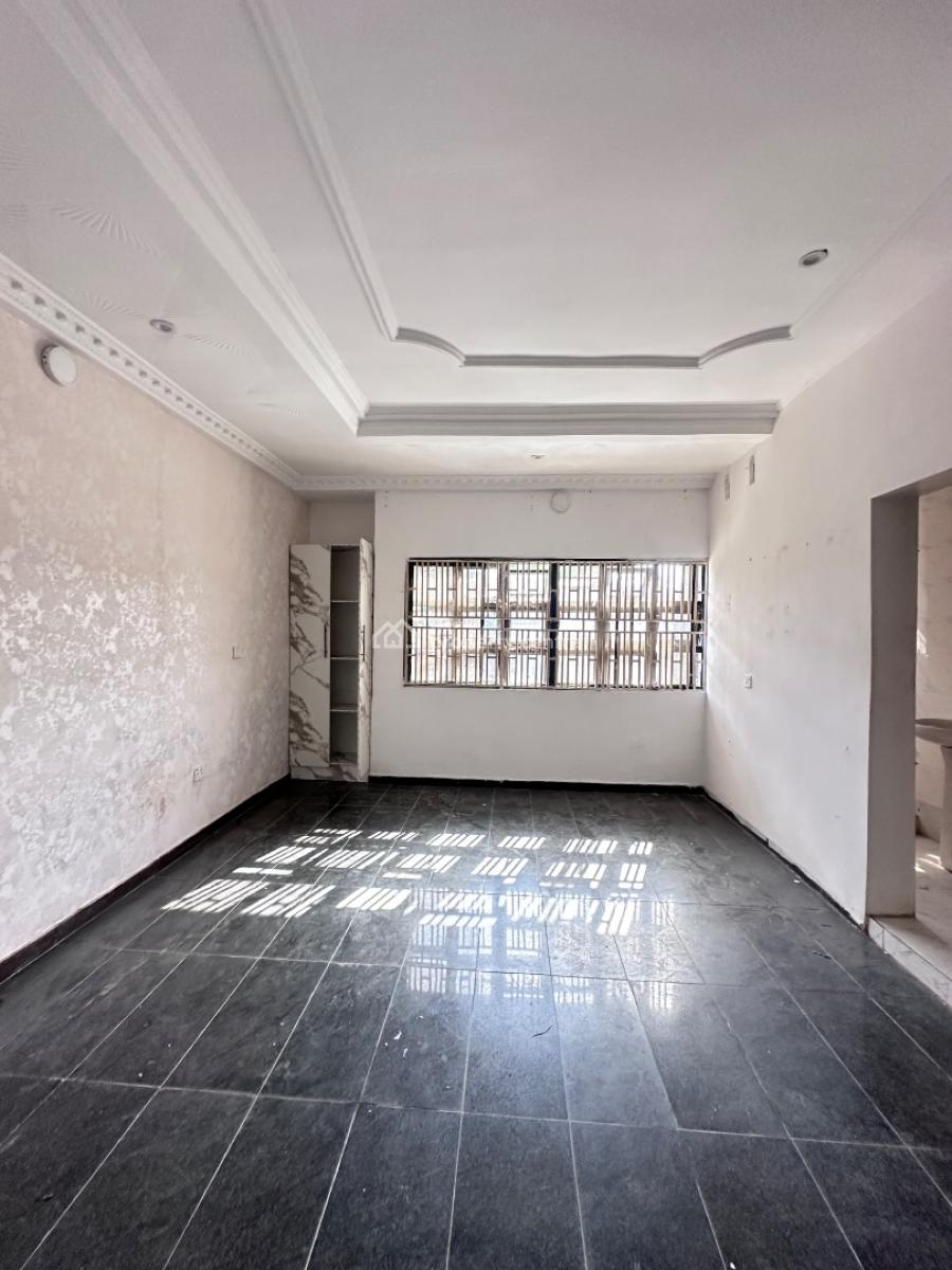 Decently Finished 1 Bedroom Apartment, Off Omonirire Johnson, Lekki Phase 1, Lekki, Lagos, Flat / Apartment for Rent