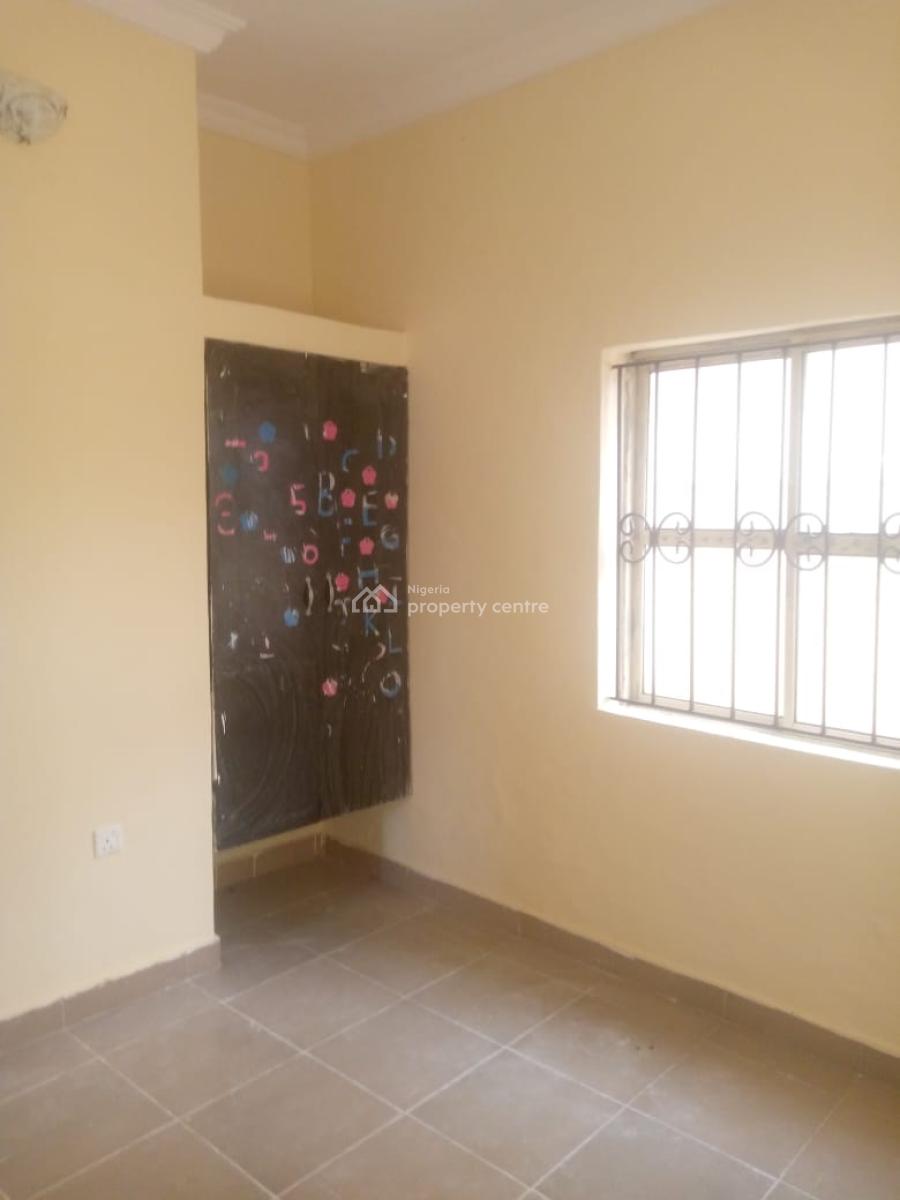 Top Executive and Well Maintained 2 Bedroom Apartment, Kajola, Lakowe, Ibeju Lekki, Lagos, Flat / Apartment for Rent