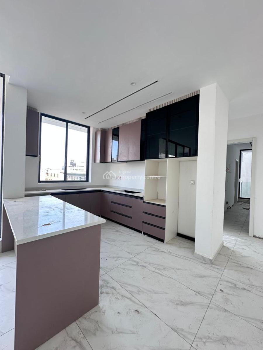 Mega 2 Bedroom Apartment, Lekki Phase 1, Lekki, Lagos, Flat / Apartment for Sale