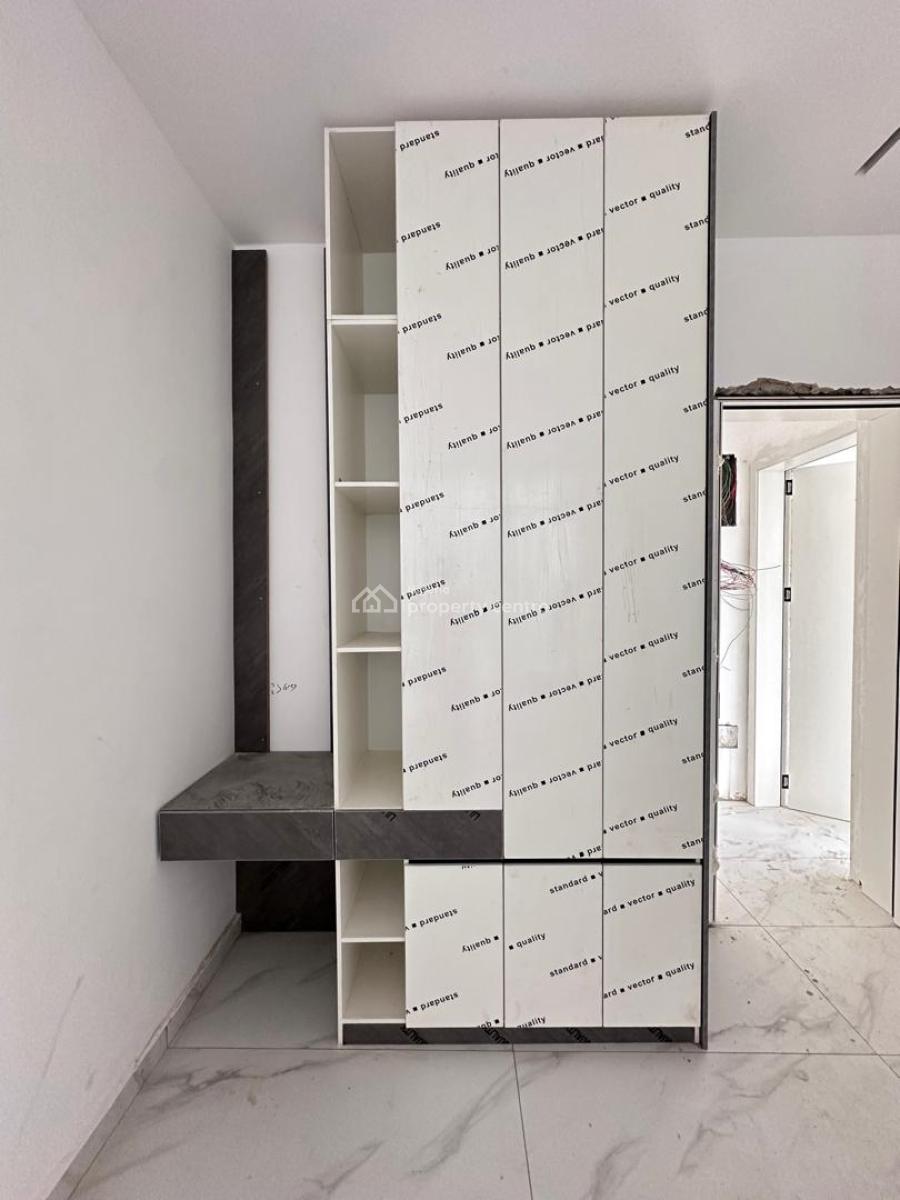 Mega 2 Bedroom Apartment, Lekki Phase 1, Lekki, Lagos, Flat / Apartment for Sale