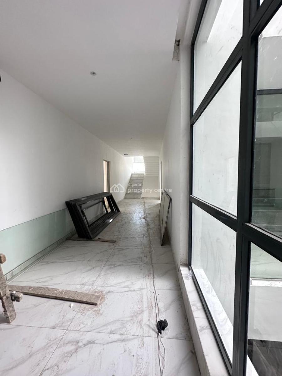 Mega 2 Bedroom Apartment, Lekki Phase 1, Lekki, Lagos, Flat / Apartment for Sale