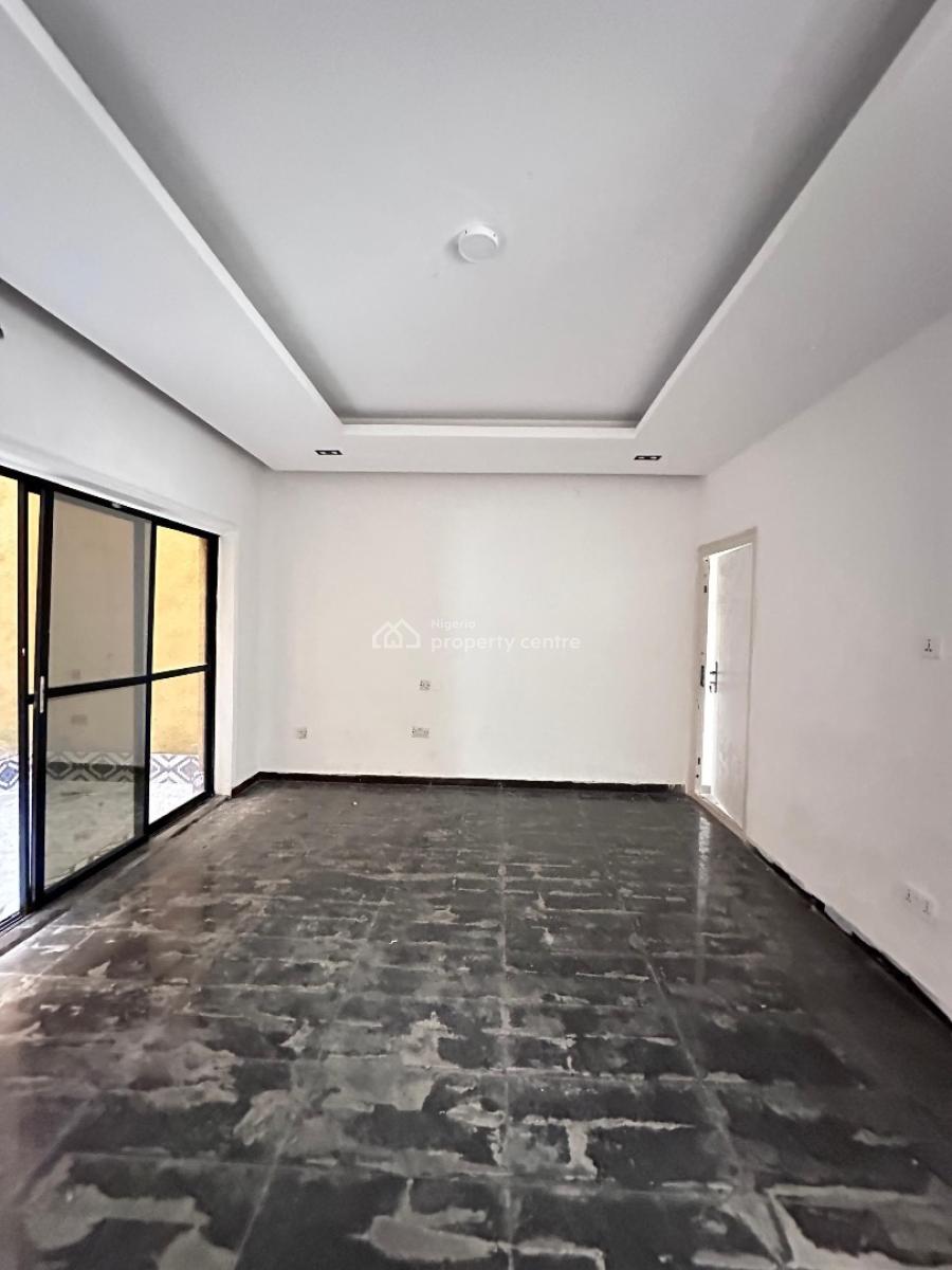 Decently Finished 1bedroom Apartment in Lekki Phase 1, Lekki Phase 1,lekki ,lagos,nigeria, Lekki Phase 1, Lekki, Lagos, Mini Flat (room and Parlour) for Rent