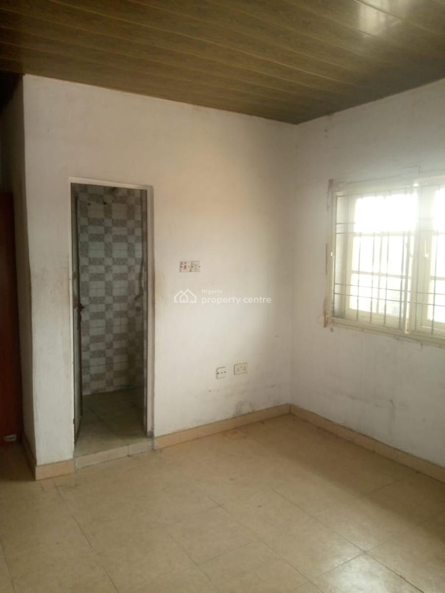 Solid and Well Maintained 2 Bedroom All En-suit Apartment Upstairs, Sarayo, Awoyaya, Ibeju Lekki, Lagos, Flat / Apartment for Rent