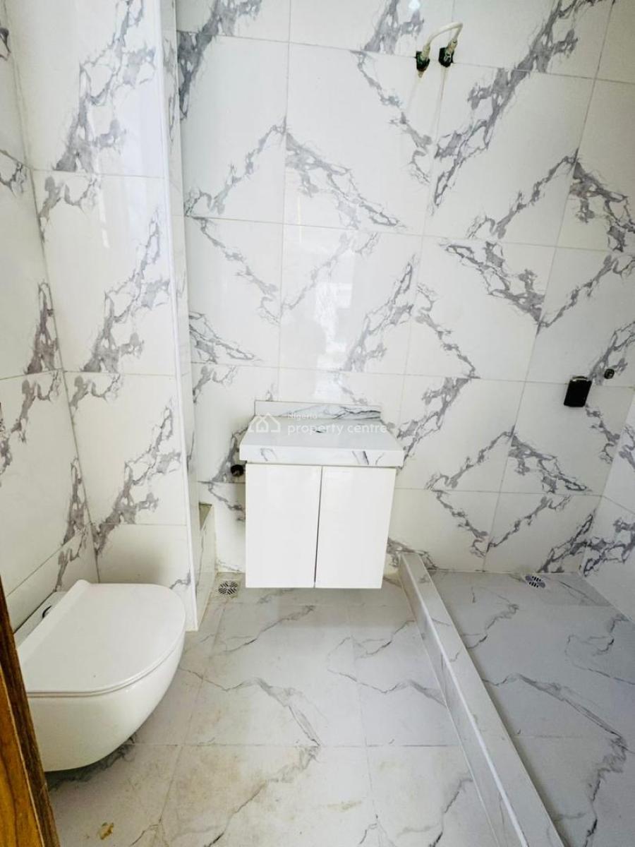 2bedroom Apartment, Lekki, Lagos, Flat / Apartment for Rent