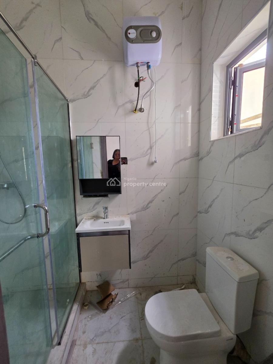 4 Bedroom Serviced Apartments with Bq Tastefully Decorated, Ikeja Gra, Ikeja Gra, Ikeja, Lagos, Flat / Apartment for Sale