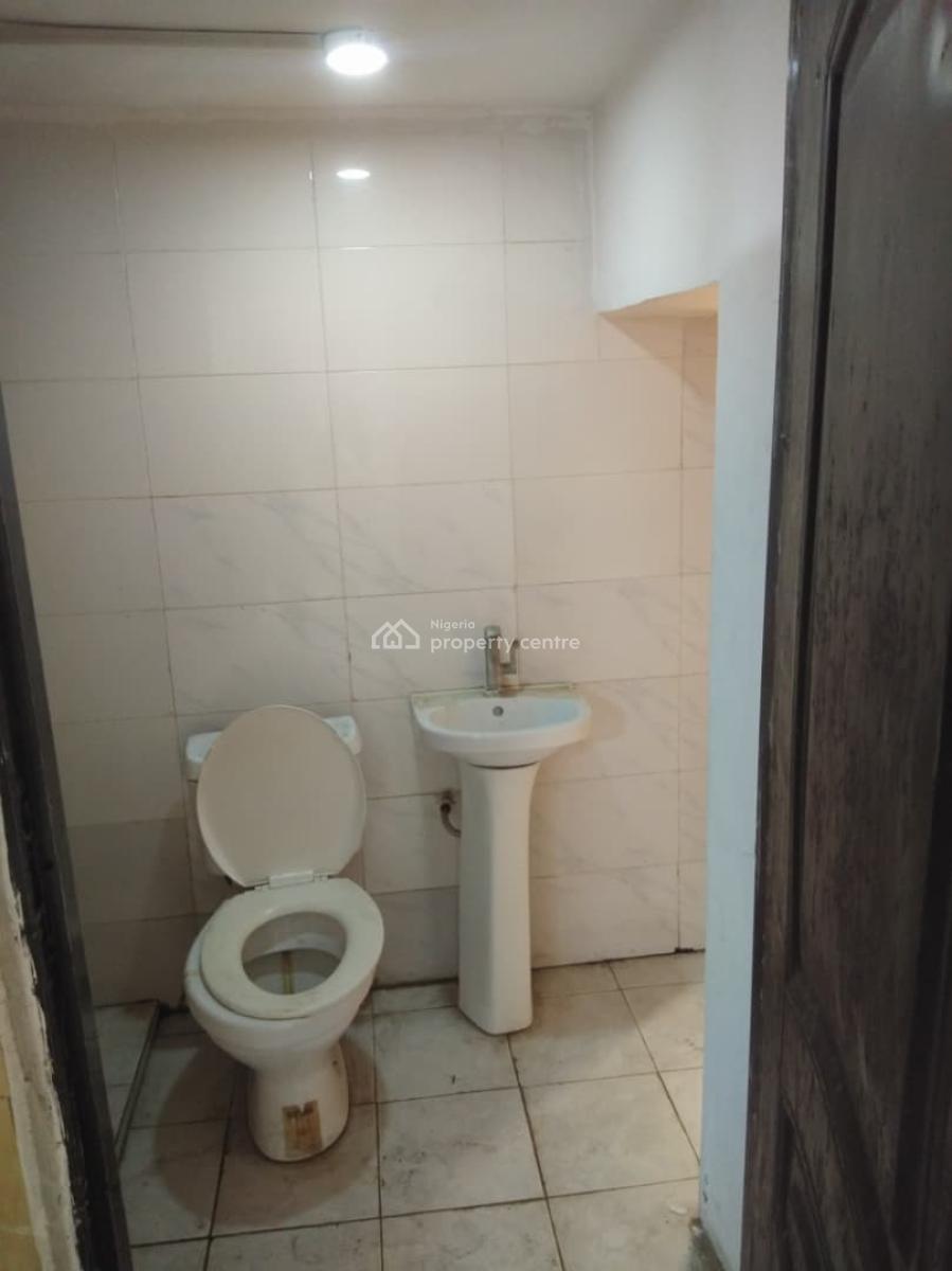 Lovely and Spacious Studio Apartment, Ikate Elegushi, Lekki, Lagos, Self Contain (single Rooms) for Rent
