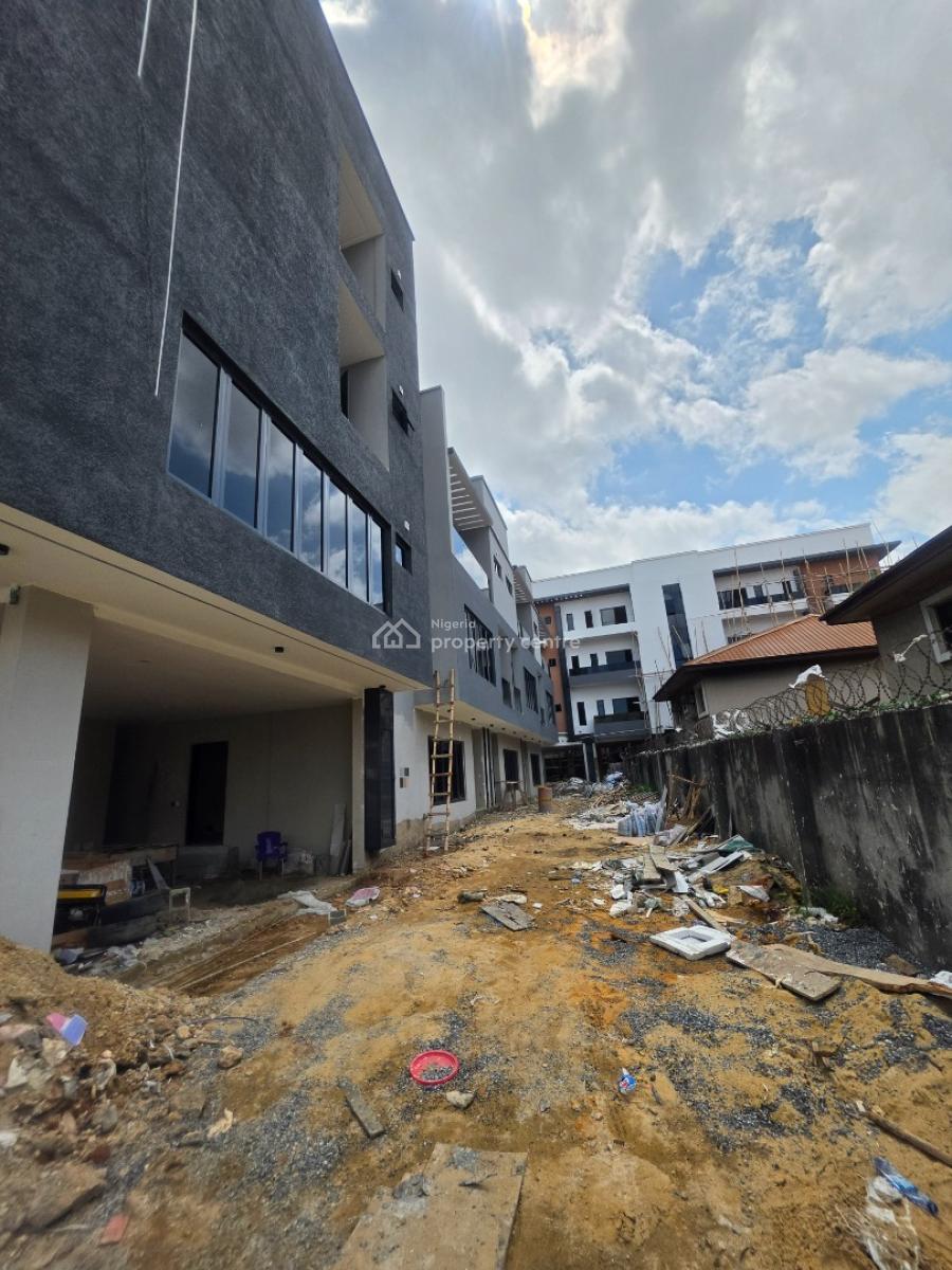 Tastefully Decorated 4 Bedroom Terrace Duplex, Taat Estate Maryland, Maryland, Lagos, Terraced Duplex for Sale