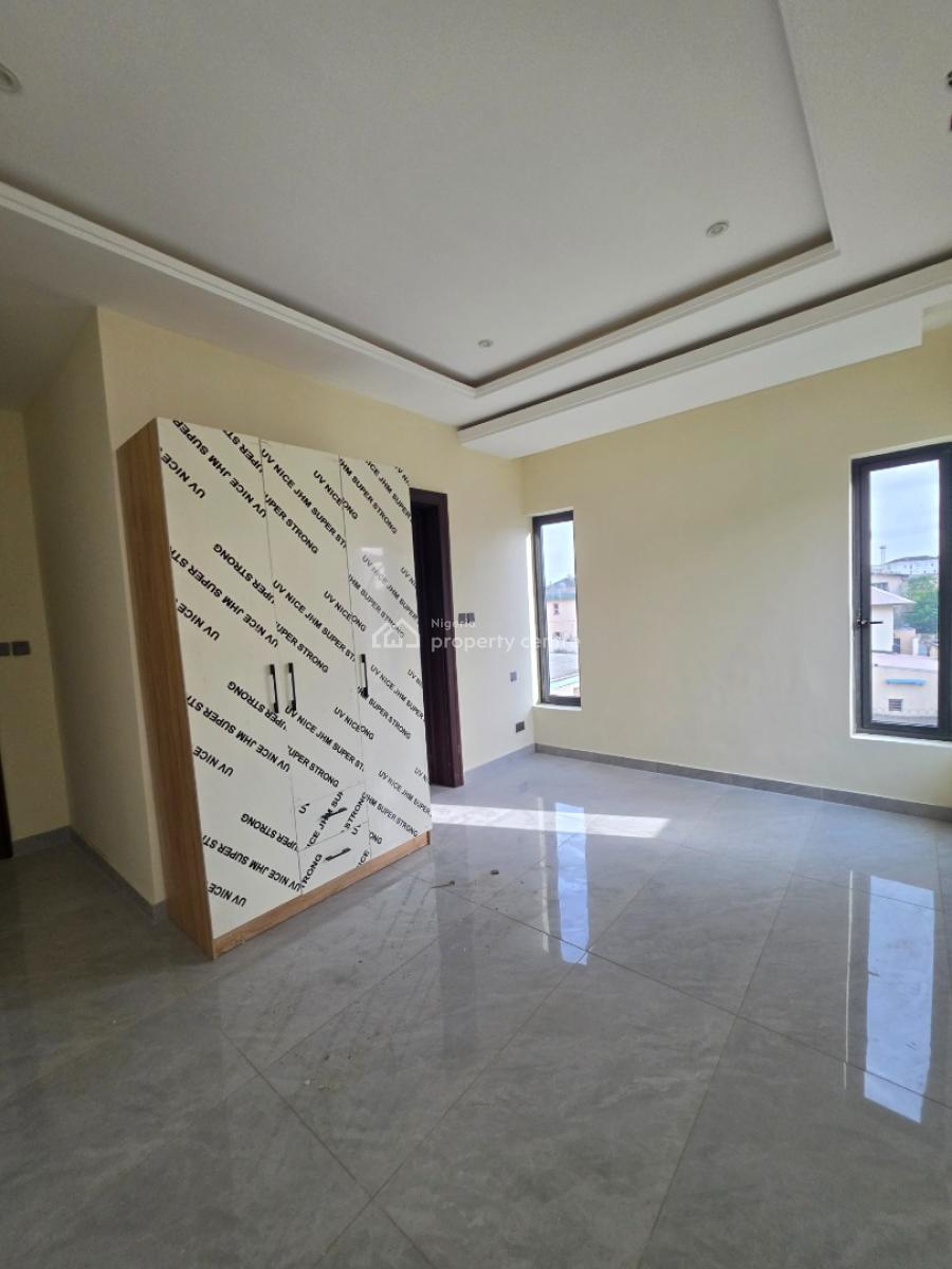 Tastefully Decorated 4 Bedroom Terrace Duplex, Taat Estate Maryland, Maryland, Lagos, Terraced Duplex for Sale