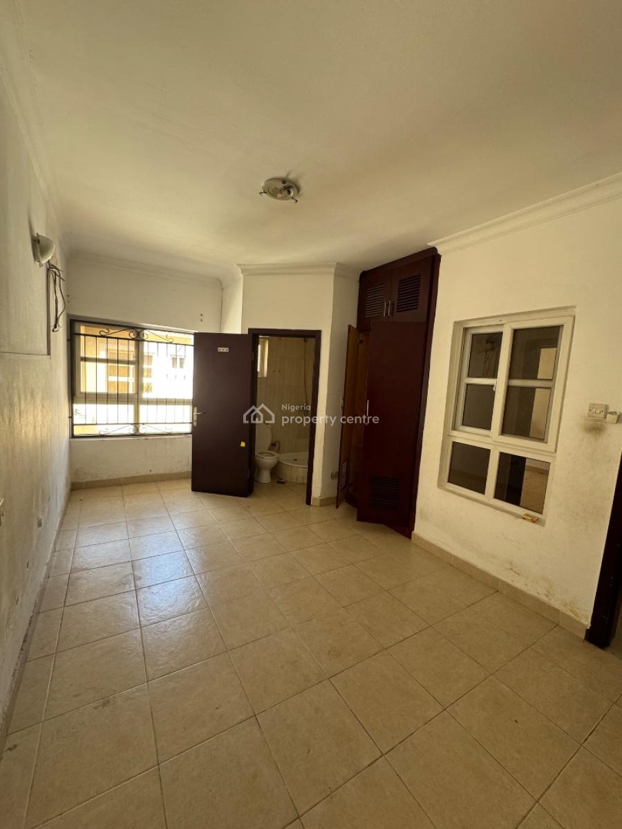 Self Contain, Burdillion Court, Lekki Expressway, Lekki, Lagos, Self Contain (single Rooms) for Rent