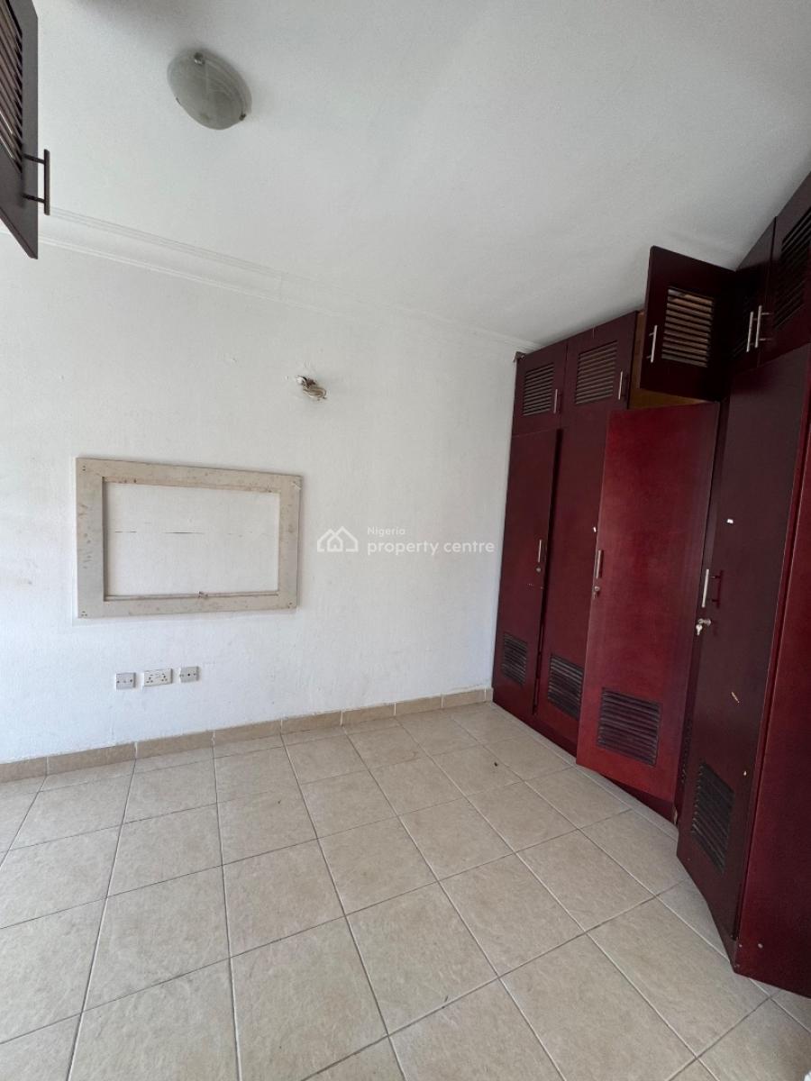 Self Contain Masters Studio, Burdillion Court, Lekki Expressway, Lekki, Lagos, Self Contain (single Rooms) for Rent