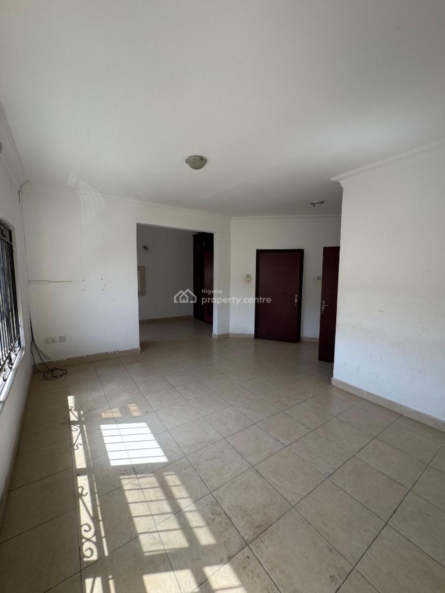 Self Contain Masters Studio, Burdillion Court, Lekki Expressway, Lekki, Lagos, Self Contain (single Rooms) for Rent