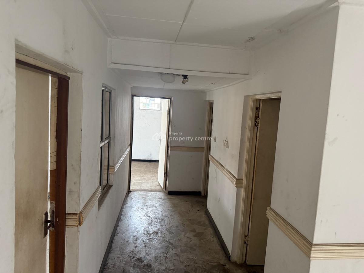 Strategic and Spacious 4bedroom Semidetached House, Ilupeju, Lagos, Commercial Property for Rent