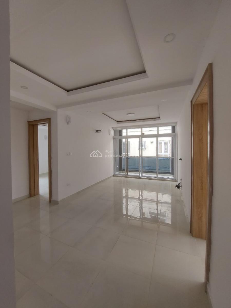 6bedroom Detached House at Lekki, Western Foreshore Estate, Osapa, Lekki, Lagos, Detached Duplex for Sale