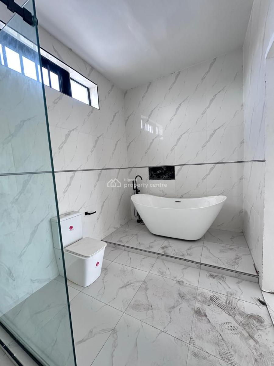 Jumbo Size 4 Bedroom Duplex, Chevron, Lekki, Lagos, Semi-detached Duplex for Sale