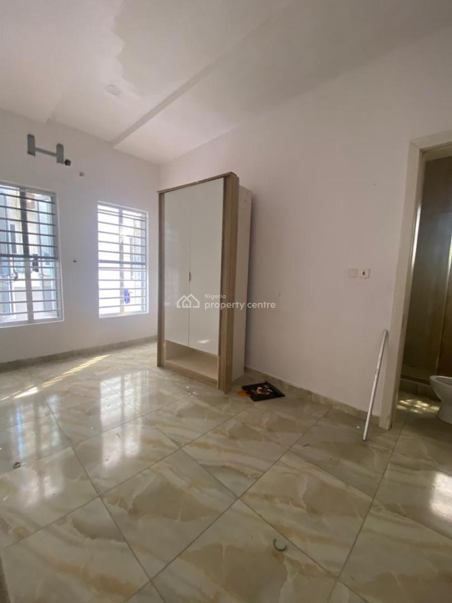 Self Contain, Oral Estate, Lekki Expressway, Lekki, Lagos, Self Contain (single Rooms) for Rent