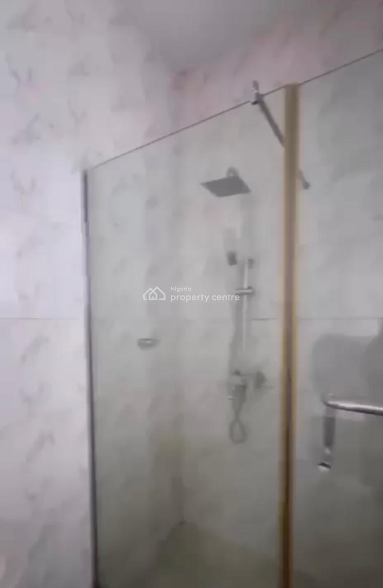 2 Bedroom Apartment, Oral Estate, Lekki Expressway, Lekki, Lagos, Flat / Apartment for Rent