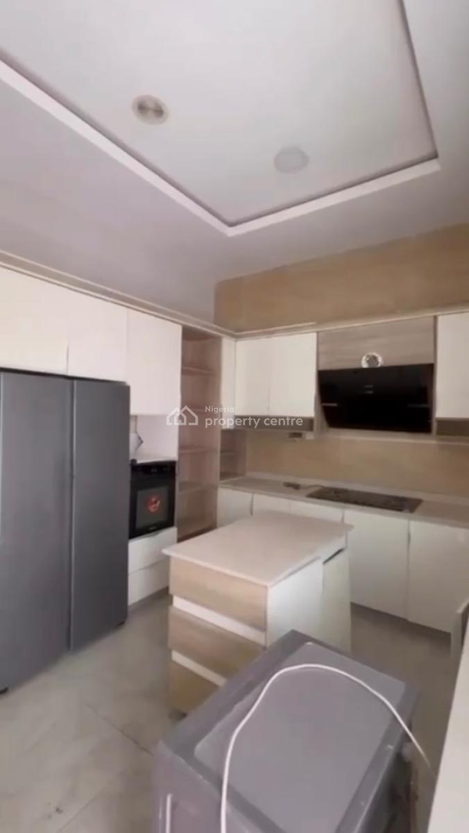 2 Bedroom Apartment, Oral Estate, Lekki Expressway, Lekki, Lagos, Flat / Apartment for Rent