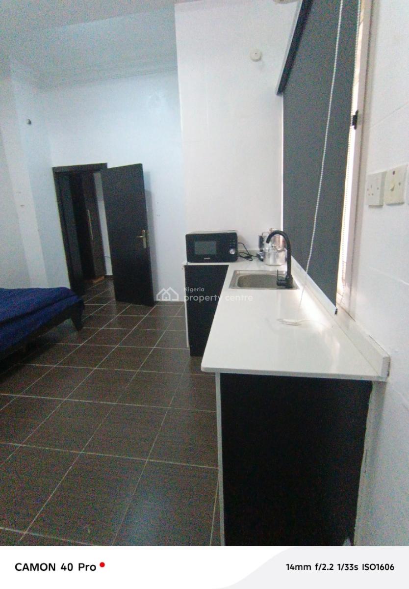 a Room Selfcon Shared Apartment, Osapa London, Lekki Phase 1, Lekki, Lagos, Self Contain (single Rooms) for Rent