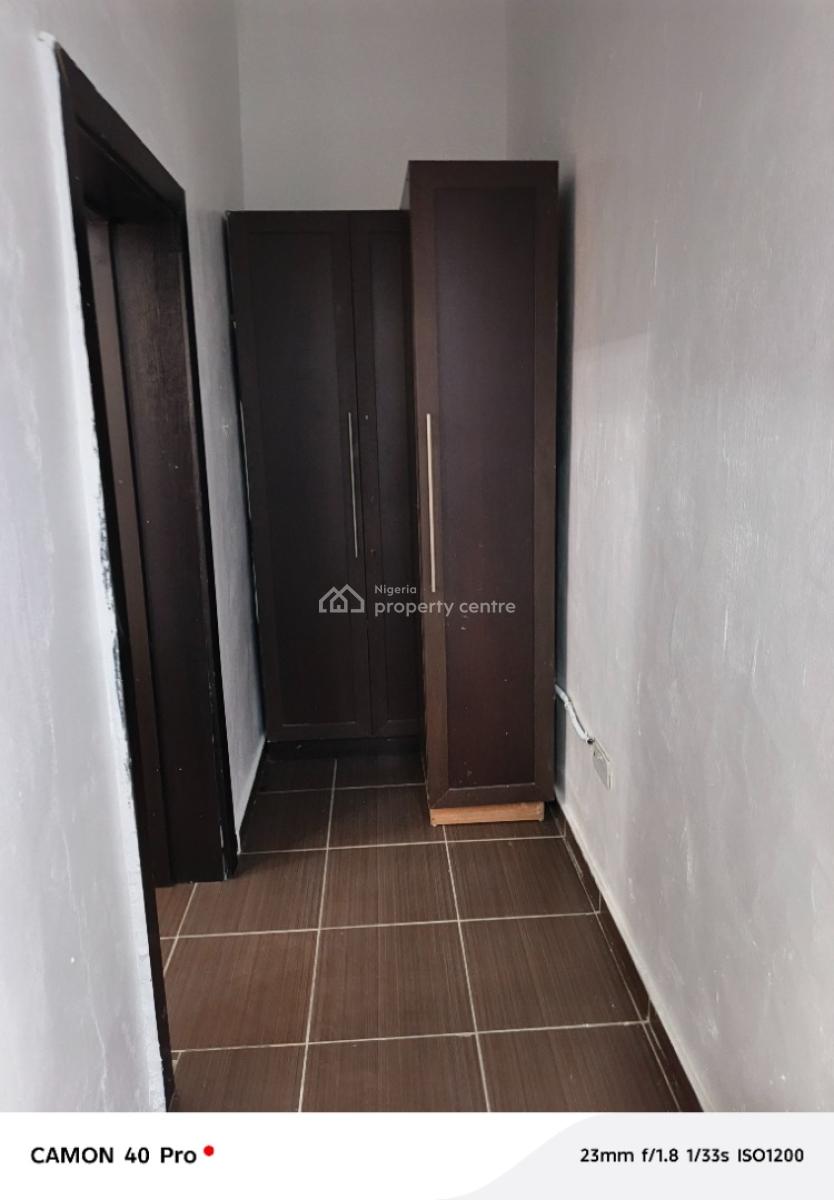 a Room Selfcon Shared Apartment, Osapa London, Lekki Phase 1, Lekki, Lagos, Self Contain (single Rooms) for Rent