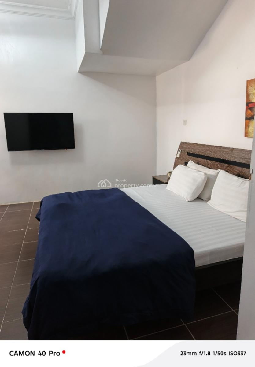 a Room Selfcon Shared Apartment, Osapa London, Lekki Phase 1, Lekki, Lagos, Self Contain (single Rooms) for Rent