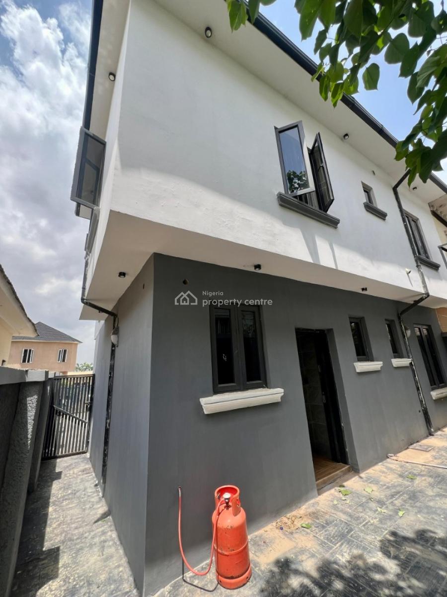 4 Bedroom Duplex, 2/2, Kubwa, Abuja, Semi-detached Duplex for Sale