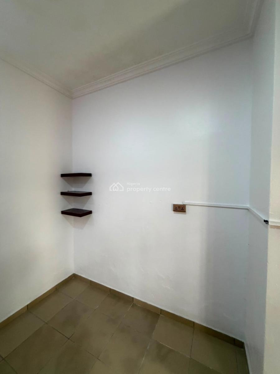 Clean Room Selfcon in Lekki Ikate, Ikate Lekki, Lekki Phase 1, Lekki, Lagos, Self Contain (single Rooms) for Rent