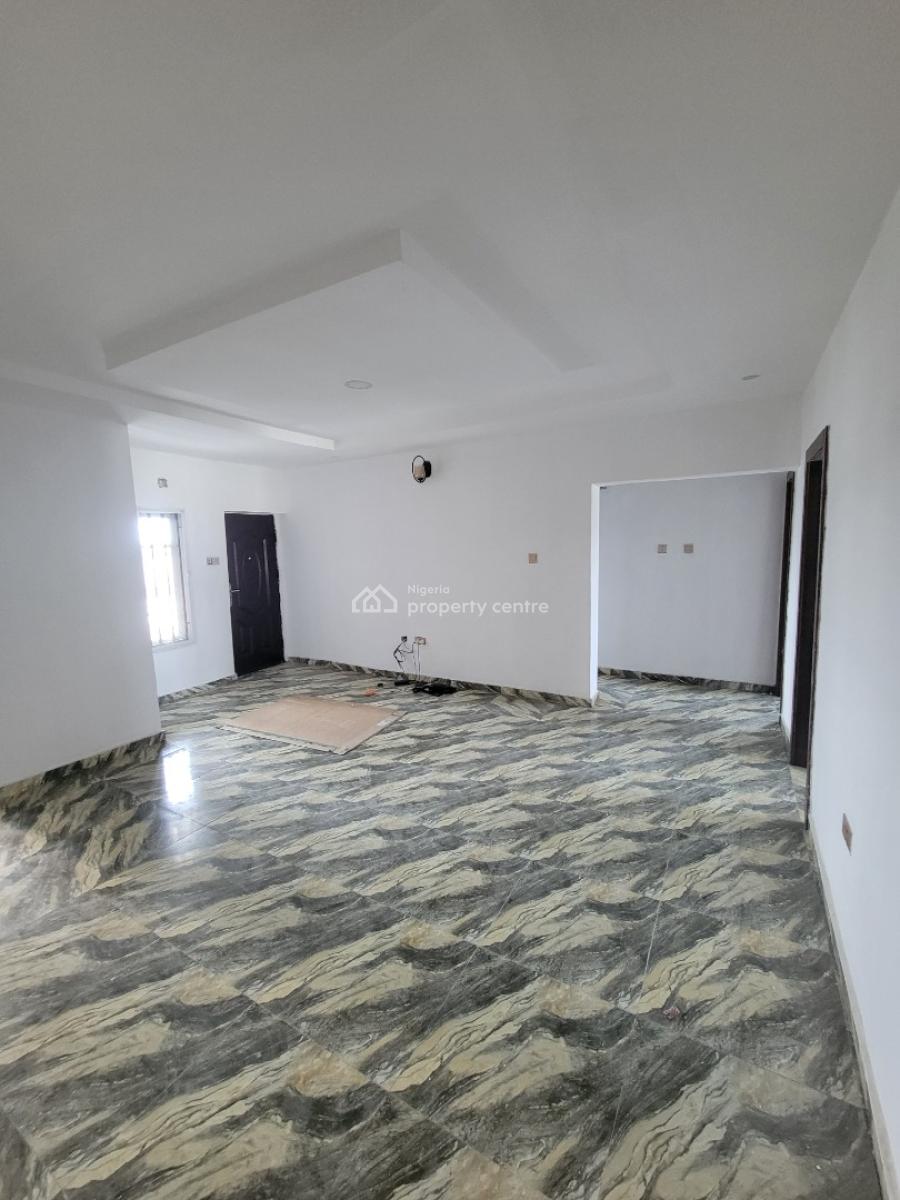 Spacious and Sharp 3 Bedroom Apartment (upstairs), Badore, Ajah, Lagos, Flat / Apartment for Rent