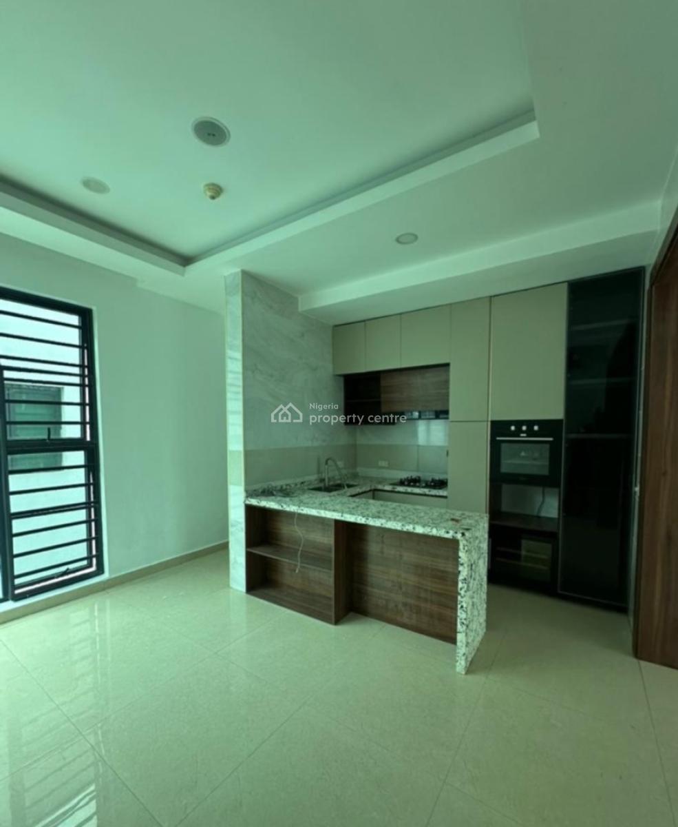 Serviced with 24/7 Power Supply 4 Bedroom En-suite with an Open Fitted, Ikoyi, Lagos, House for Rent