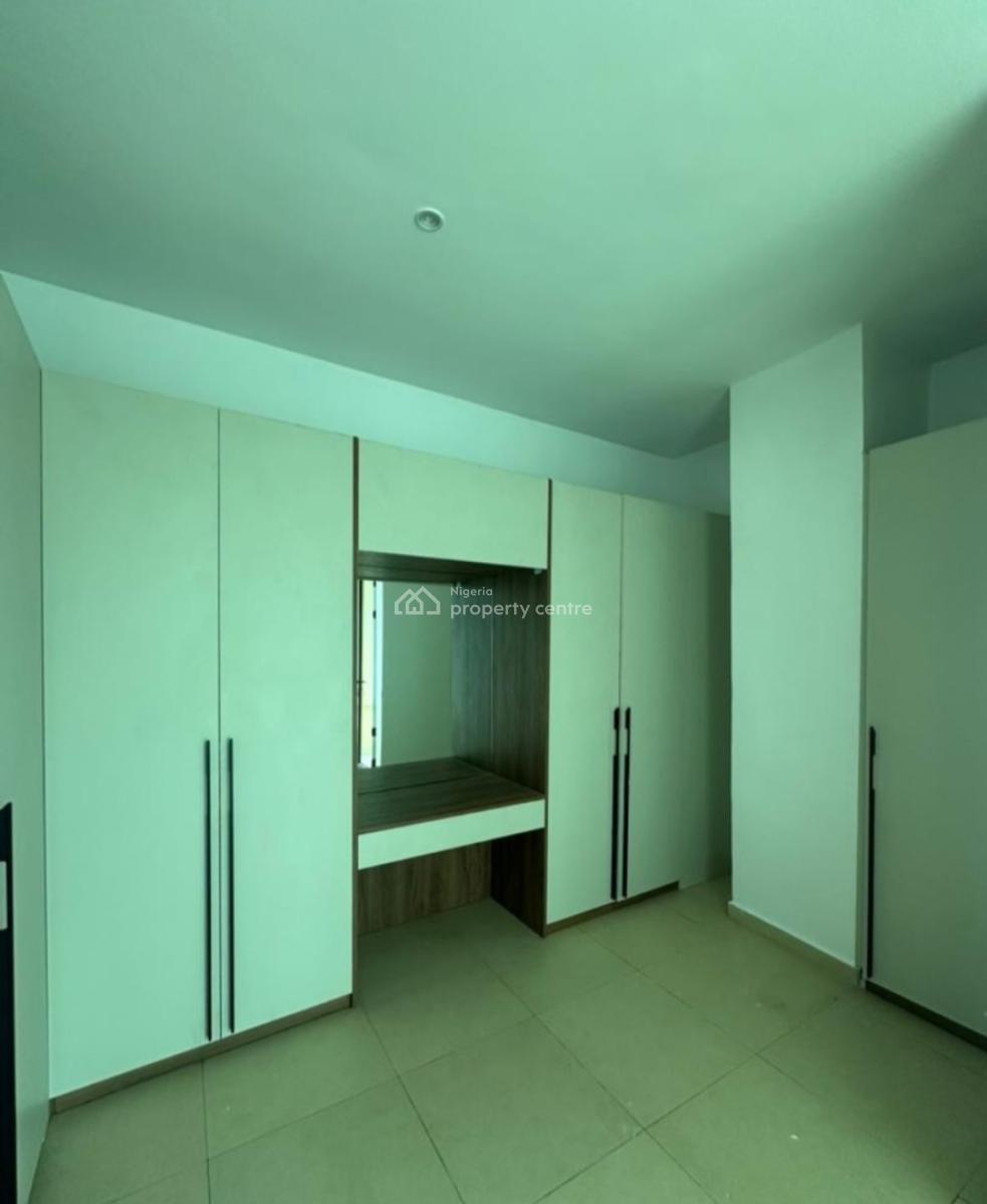 Serviced with 24/7 Power Supply 4 Bedroom En-suite with an Open Fitted, Ikoyi, Lagos, House for Rent